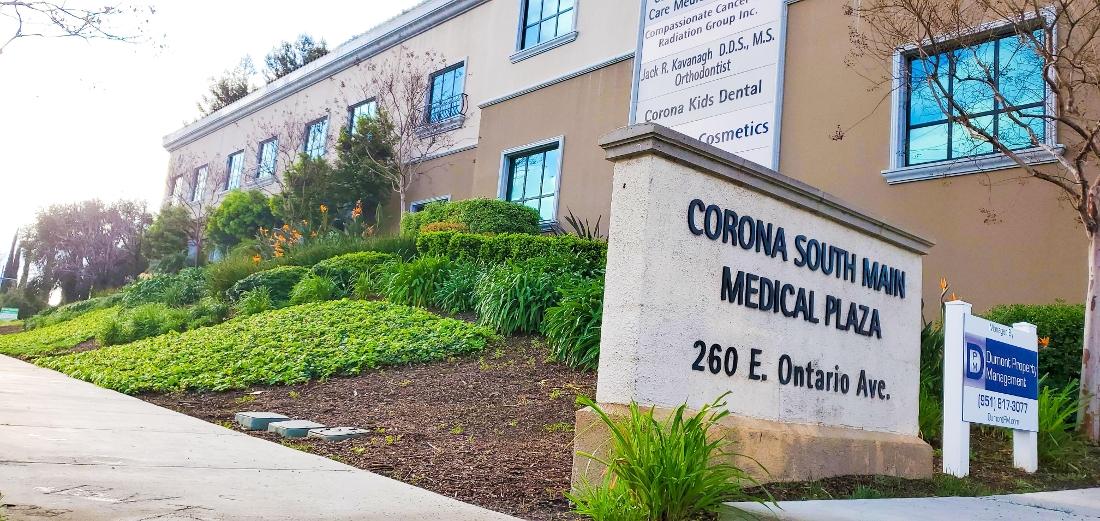 Corona South Main Medical Plaza Sign
